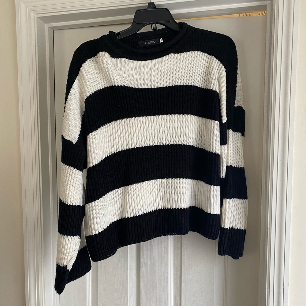 Zesica sweater